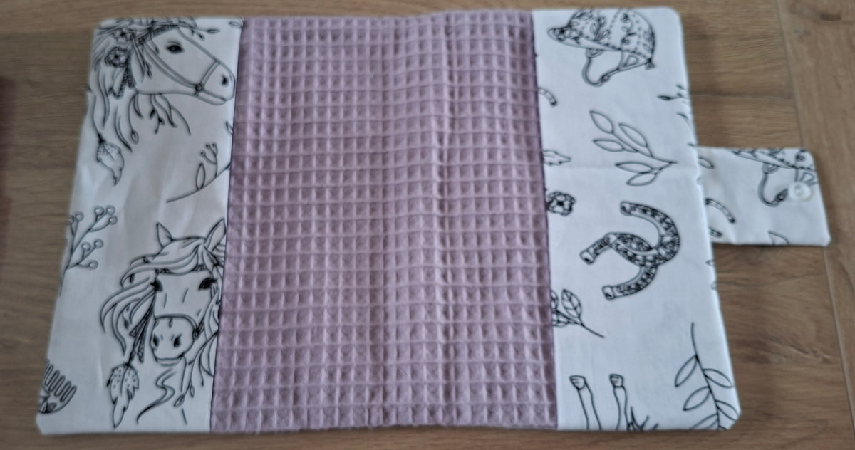 Protège carnet de santé à colorier
