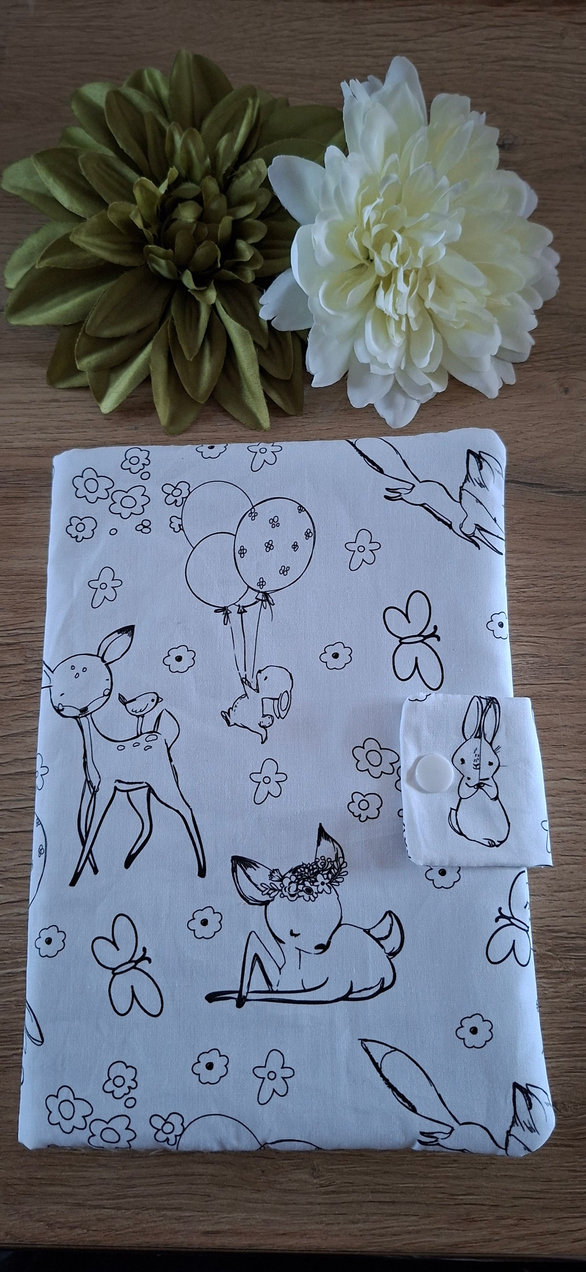 Protège carnet de santé à colorier